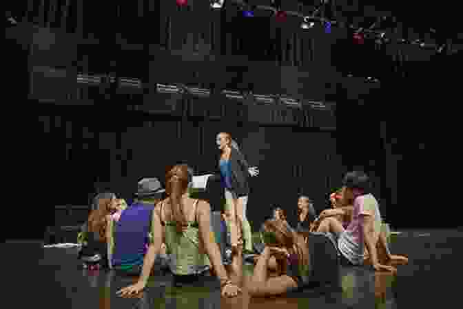 Teen Performing A Monologue On Stage The Ultimate Audition For Teens Volume 1: 111 One Minute Monologues (Young Actors Series)