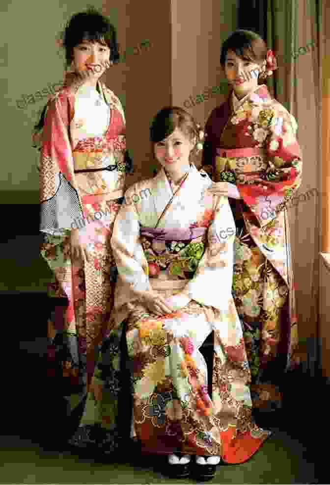 Woman Wearing An Elaborate Kimono 30 Arts Of Edo Tokyo: A Guide To The Best Hands On Cultural Experiences In Japan (Japan Travel Guide 4)